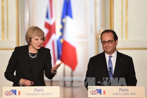 Brexit : Hollande accepte de "laisser du temps" à la Grande-Bretagne - ảnh 1